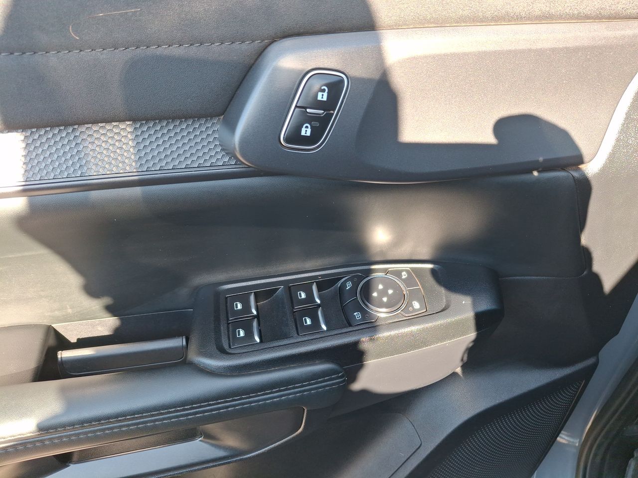 Chevrolet Montana — foto 23 de 36