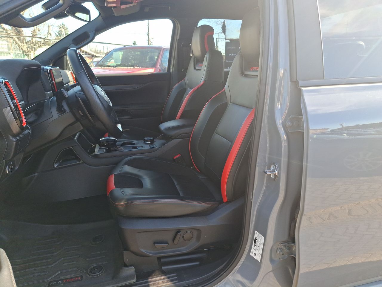 Chevrolet Montana — foto 25 de 36