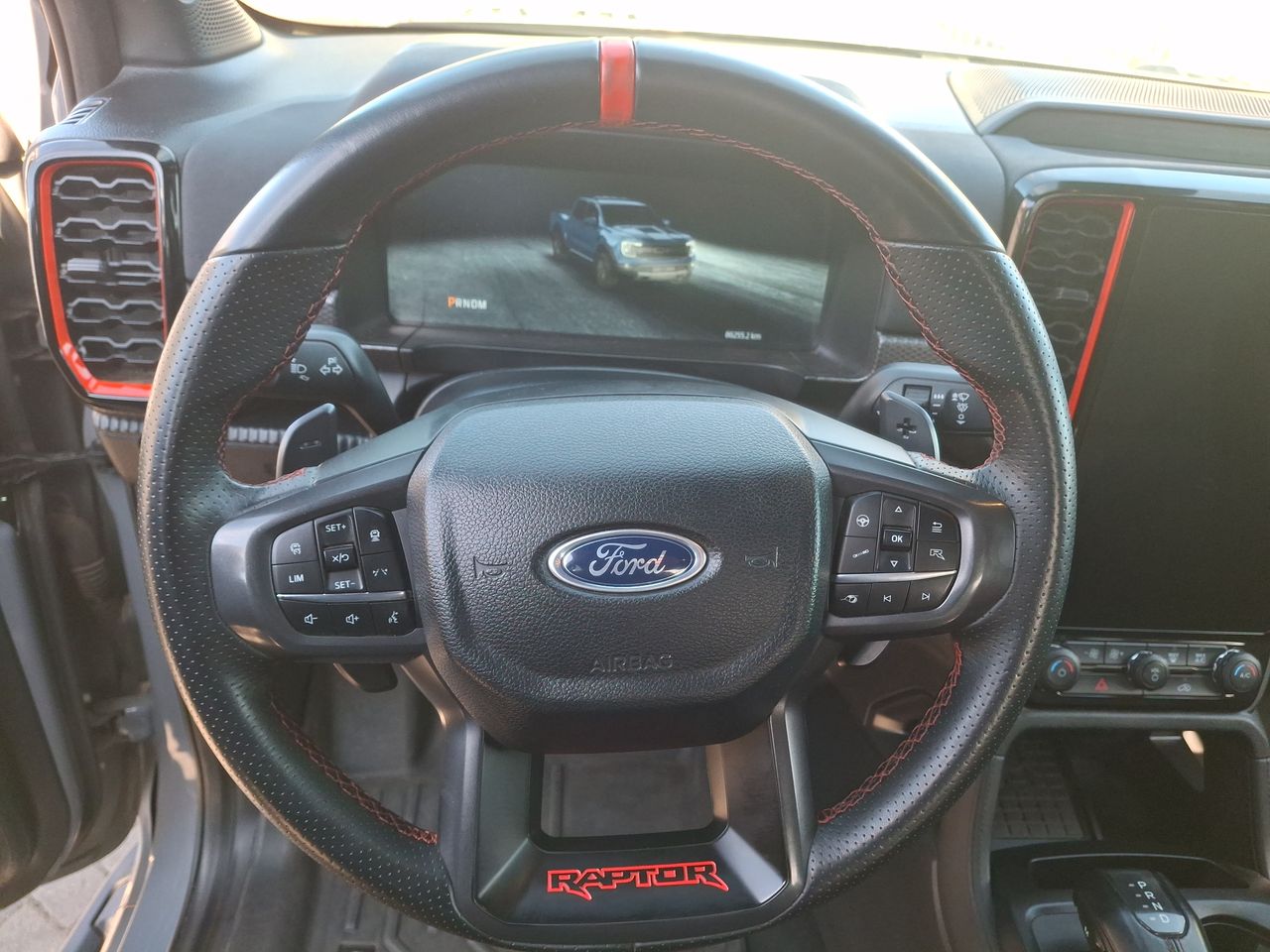 Chevrolet Montana — foto 26 de 36