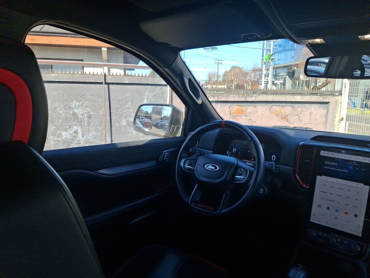 Chevrolet Montana — foto 17 de 36