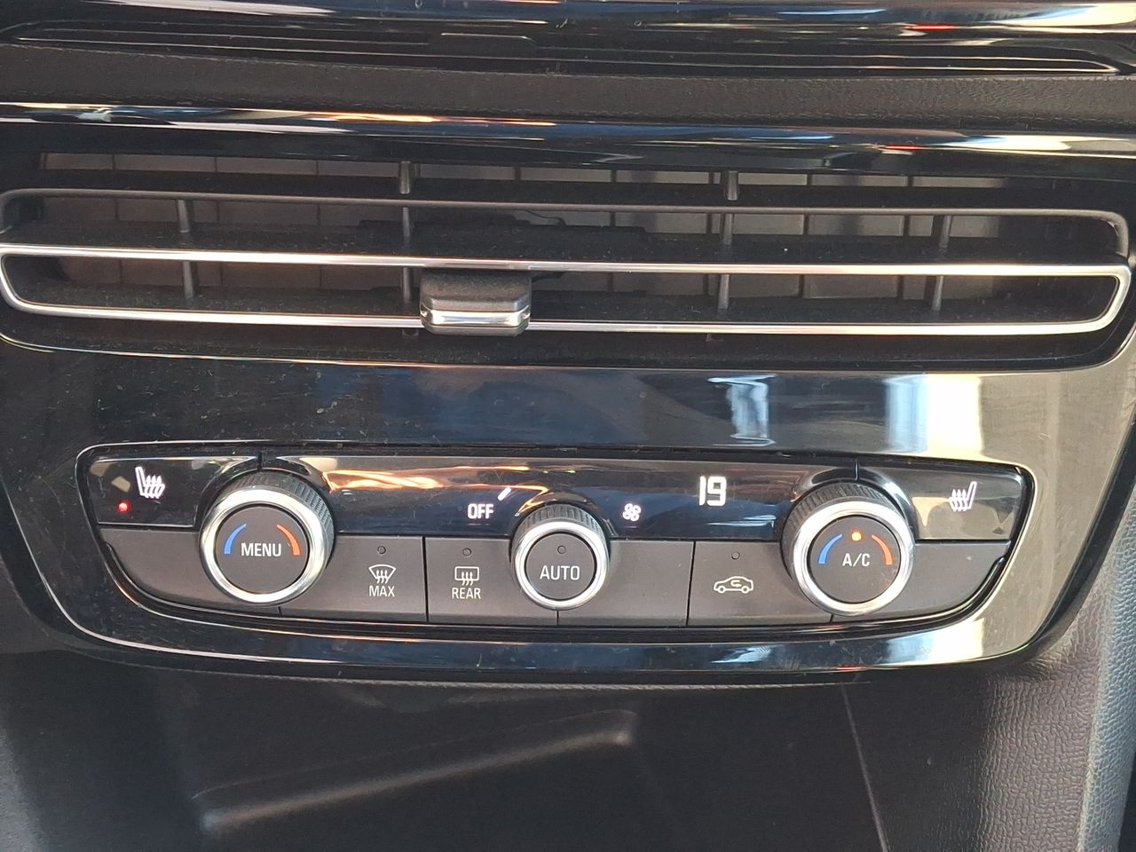 Ford Ranger — foto 21 de 25