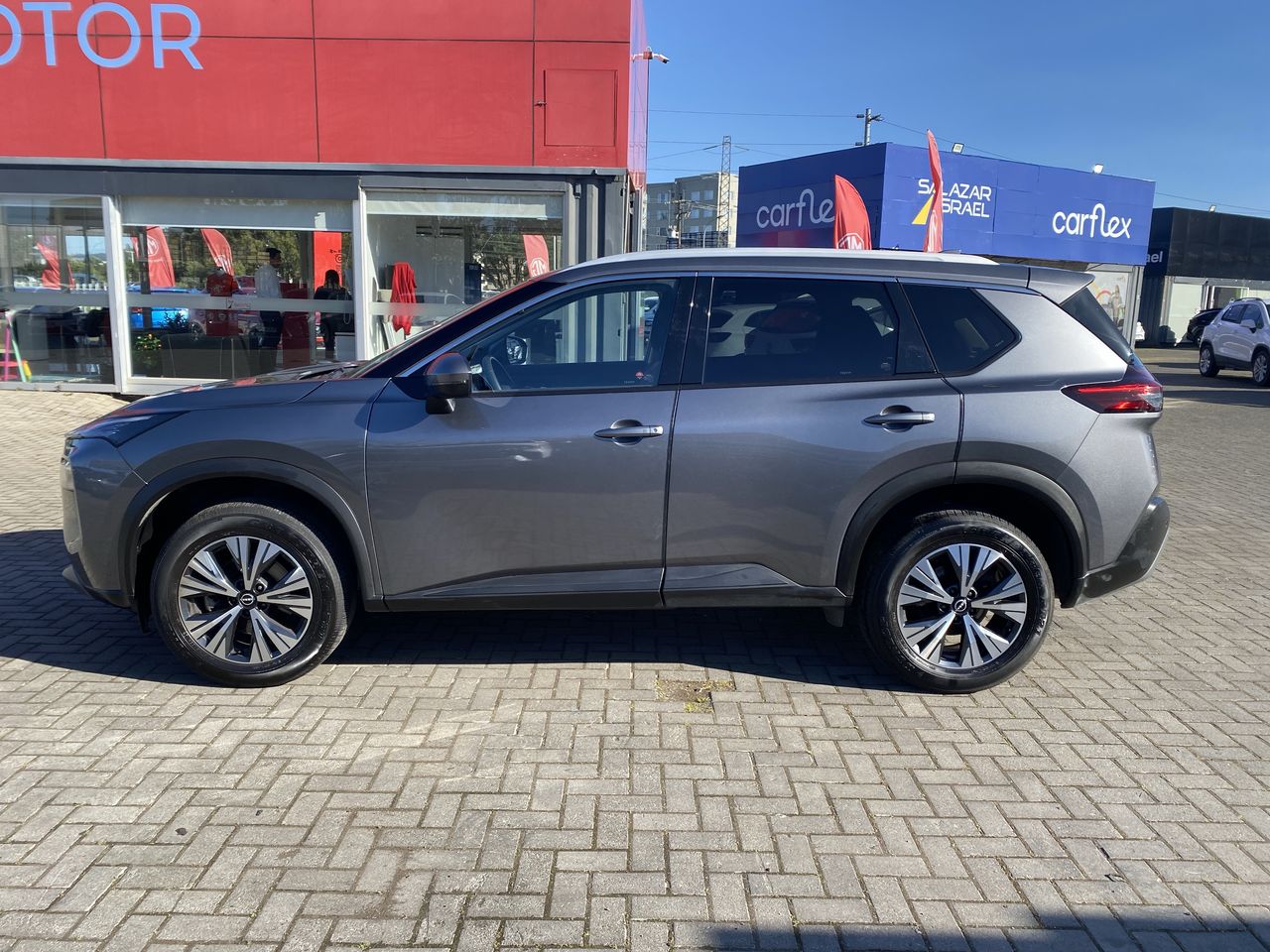 NISSAN - 3