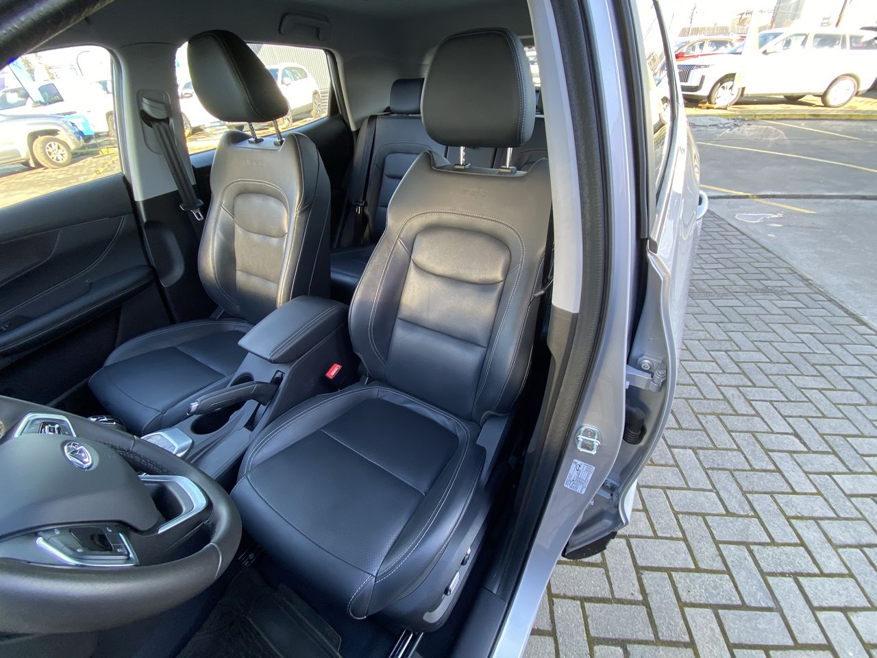 Chery Tiggo 3 Pro — foto 18 de 28