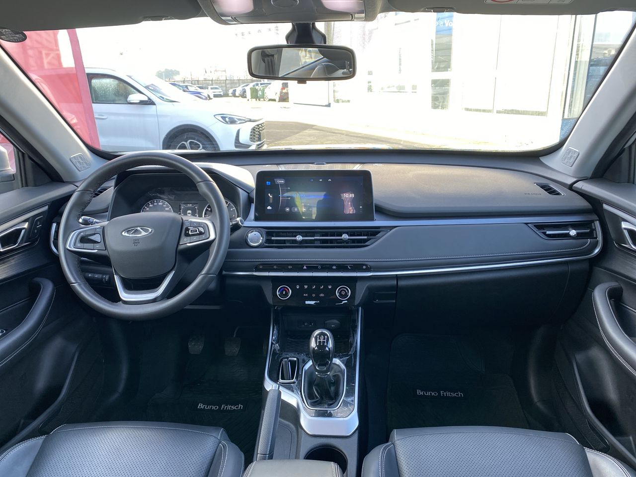 Chery Tiggo 3 Pro — foto 2 de 28