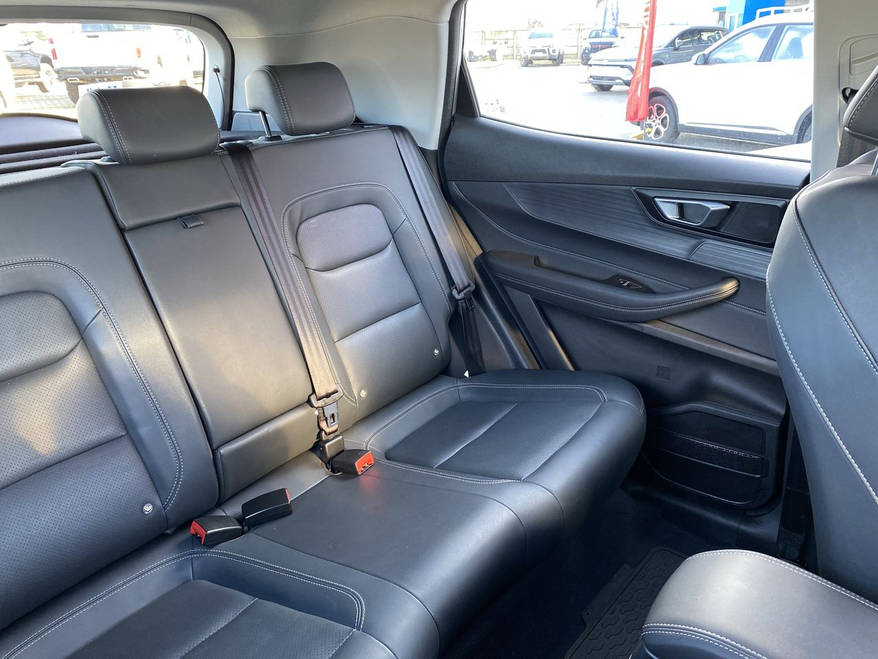 Chery Tiggo 3 Pro — foto 7 de 28