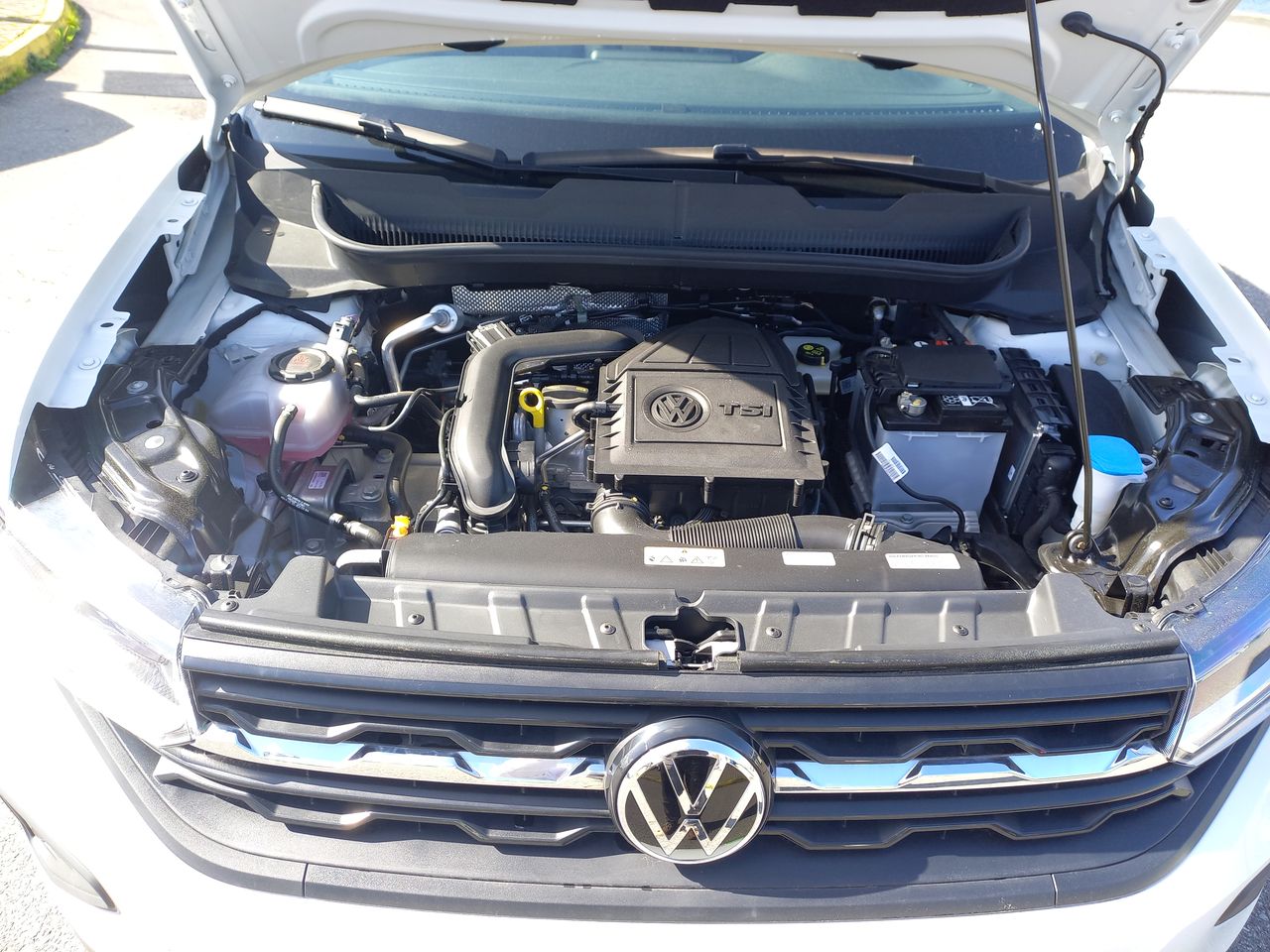 VOLKSWAGEN - 18