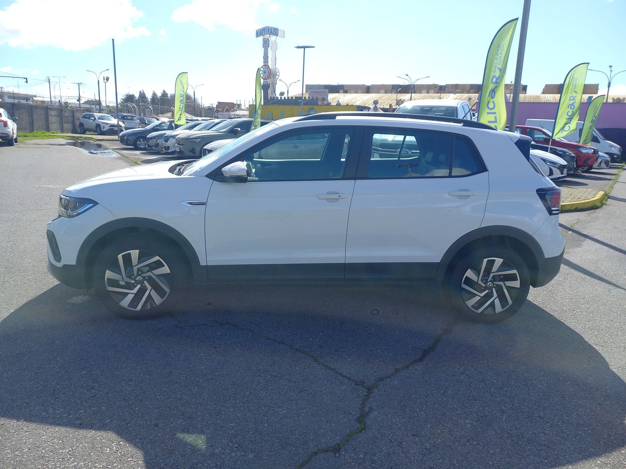VOLKSWAGEN - 4