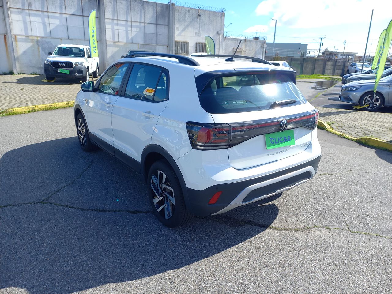 VOLKSWAGEN - 5