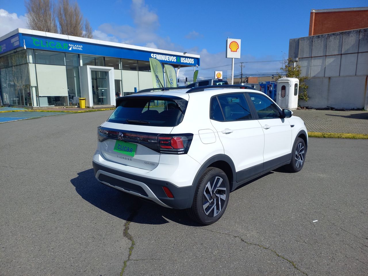 VOLKSWAGEN - 7