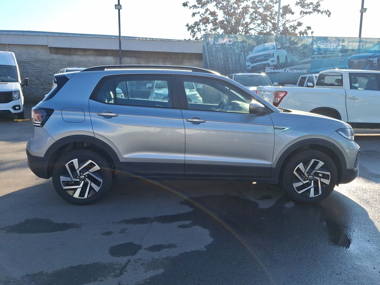 VOLKSWAGEN - 8
