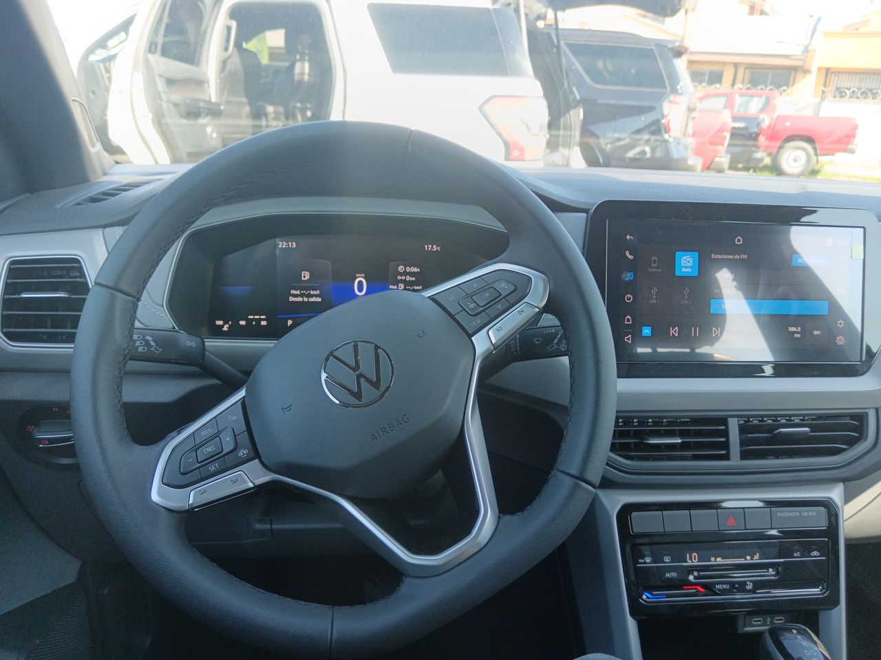 VOLKSWAGEN - 28