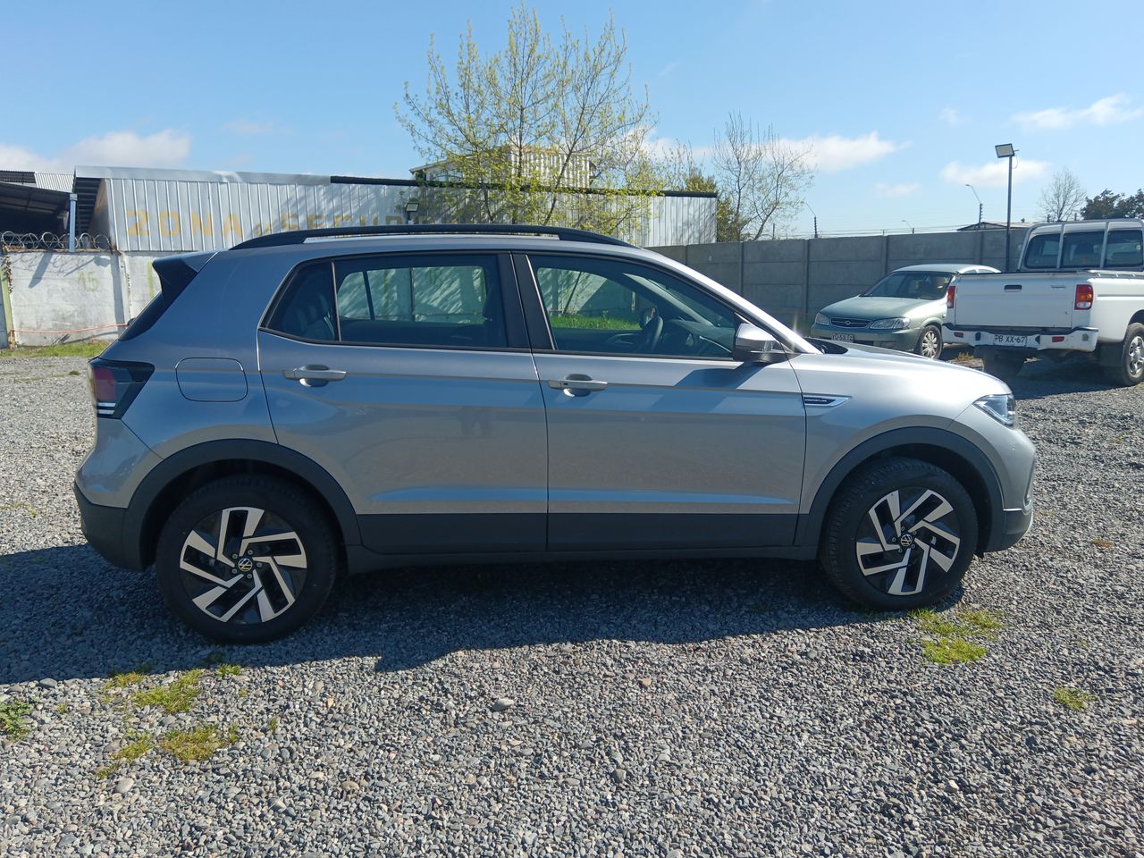 VOLKSWAGEN - 8