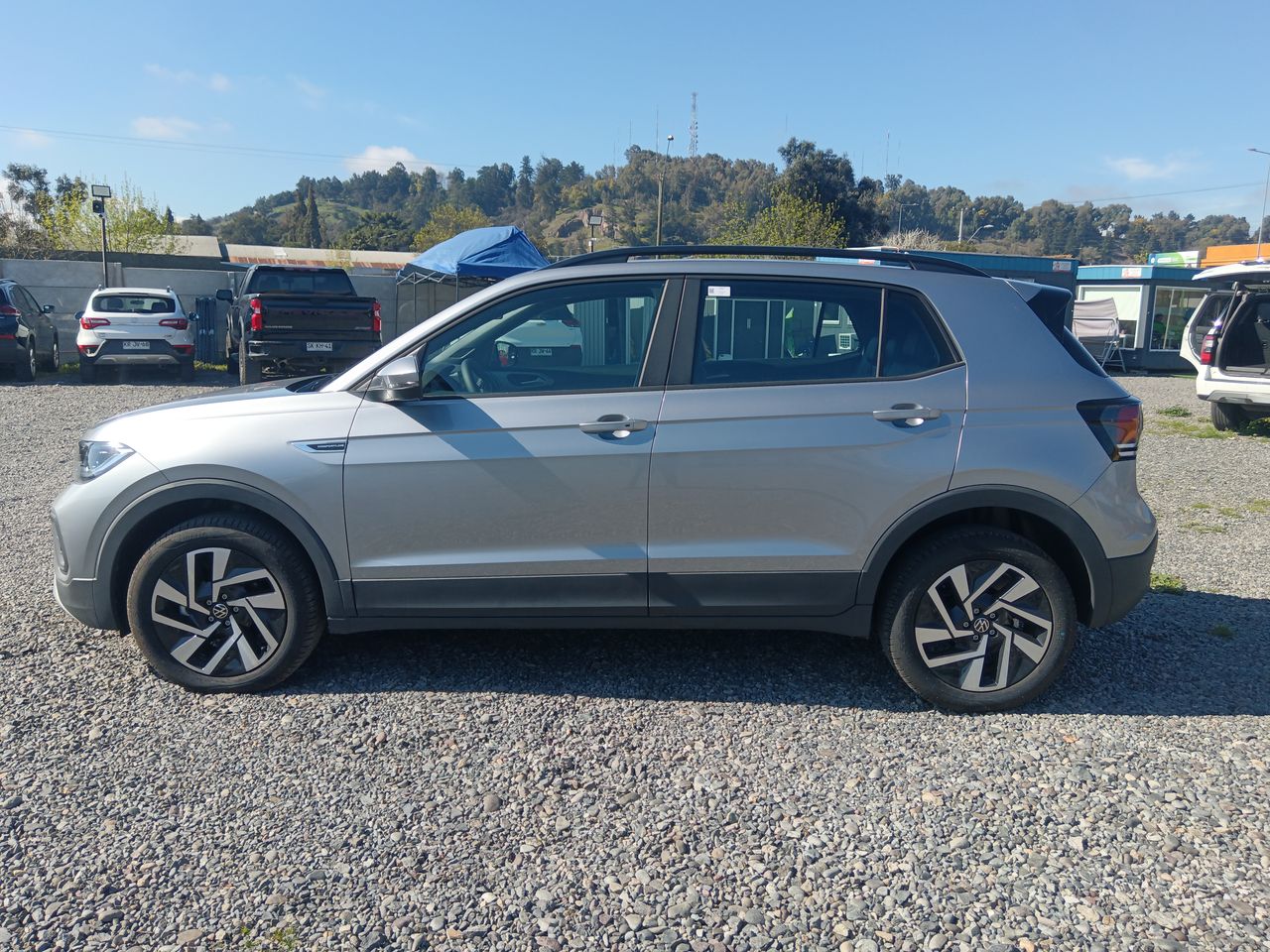 VOLKSWAGEN - 4