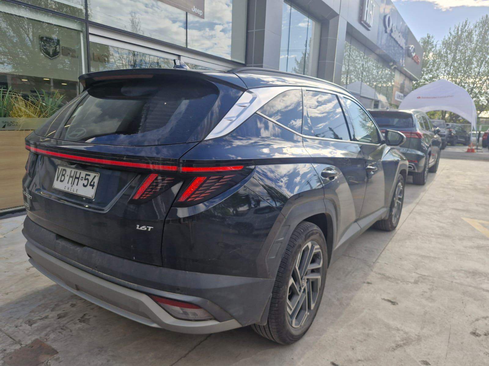HYUNDAI - 4