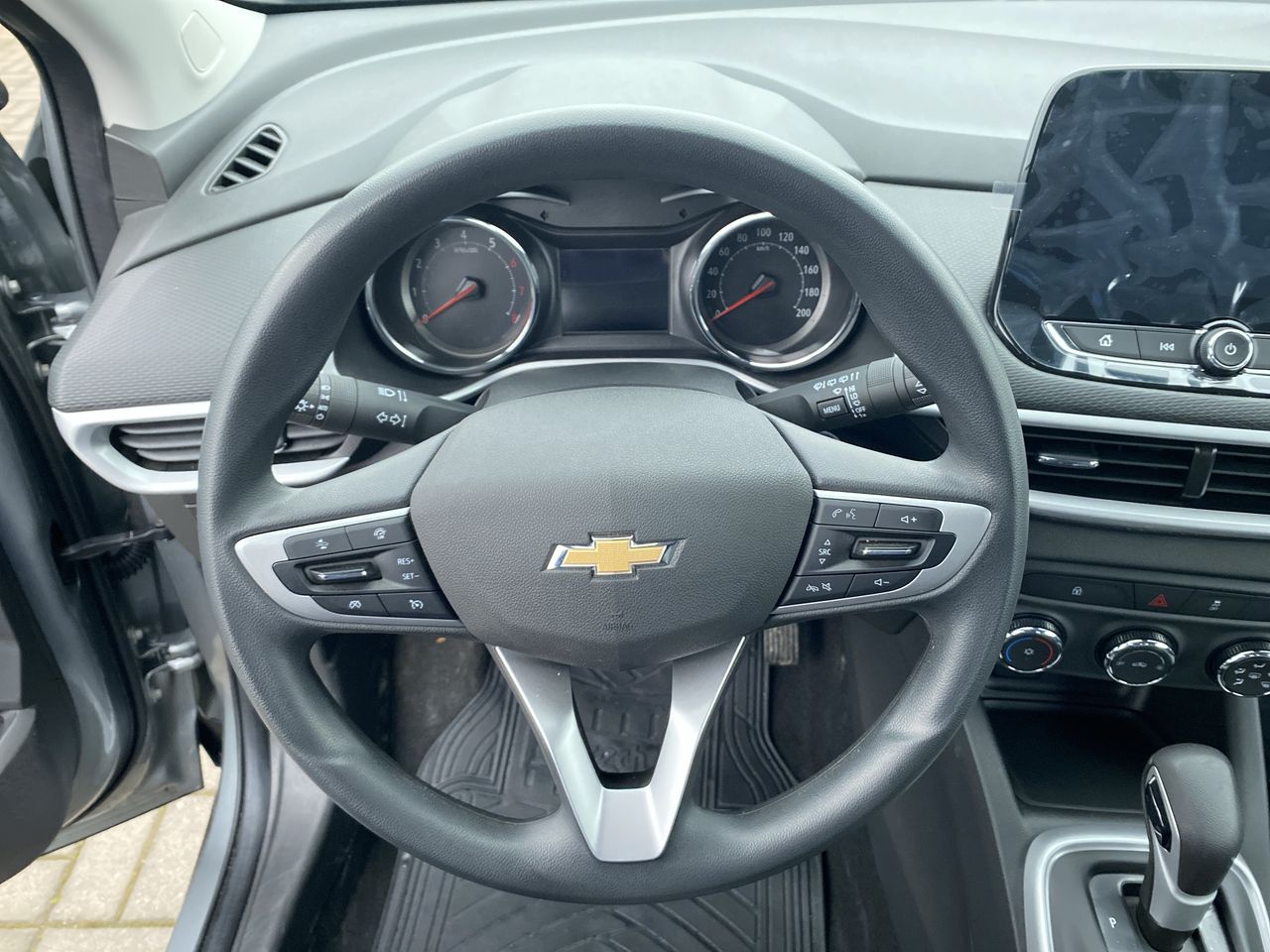 CHEVROLET - 24