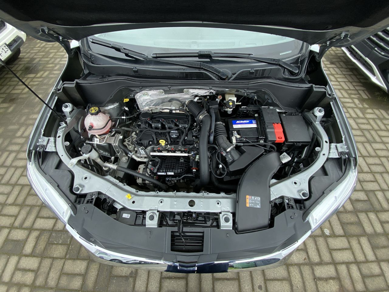 CHEVROLET - 16