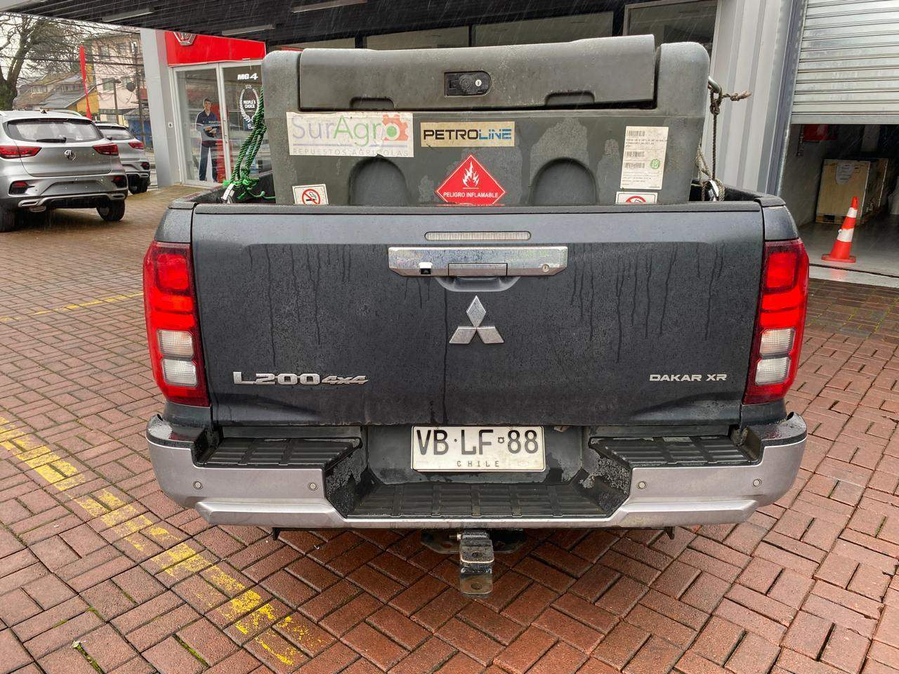 MITSUBISHI - 5