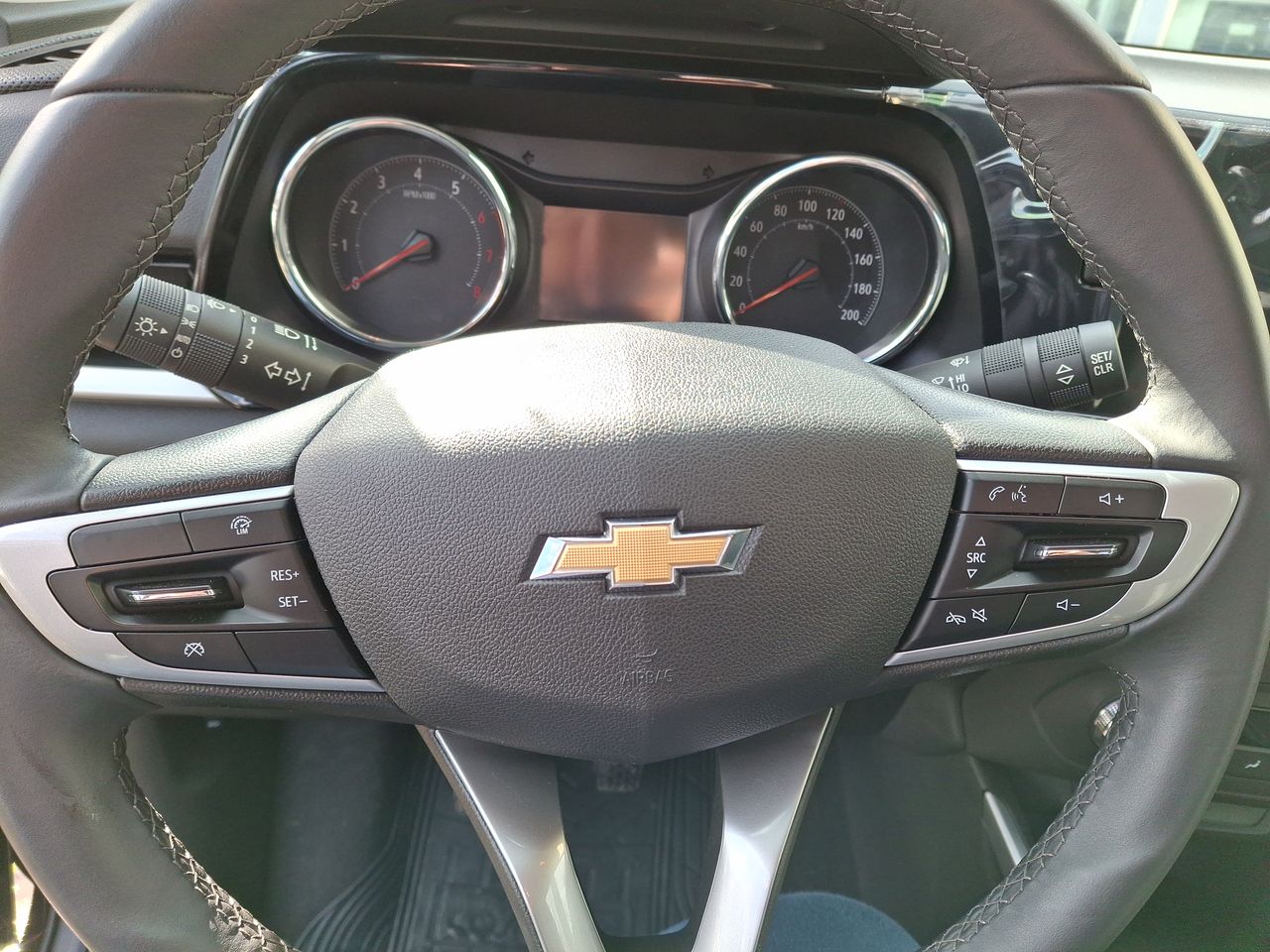 CHEVROLET - 25
