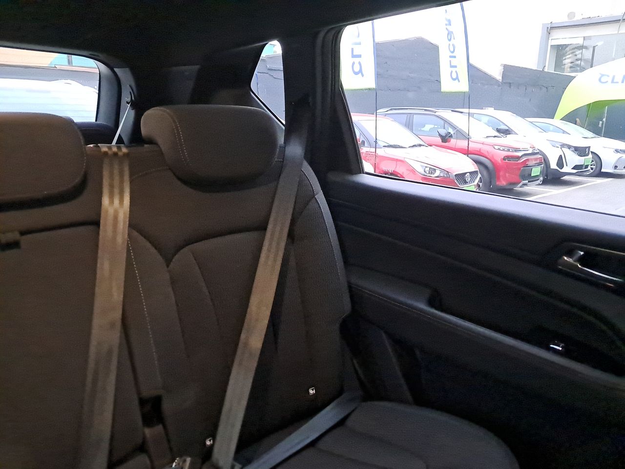 SSANGYONG - 14