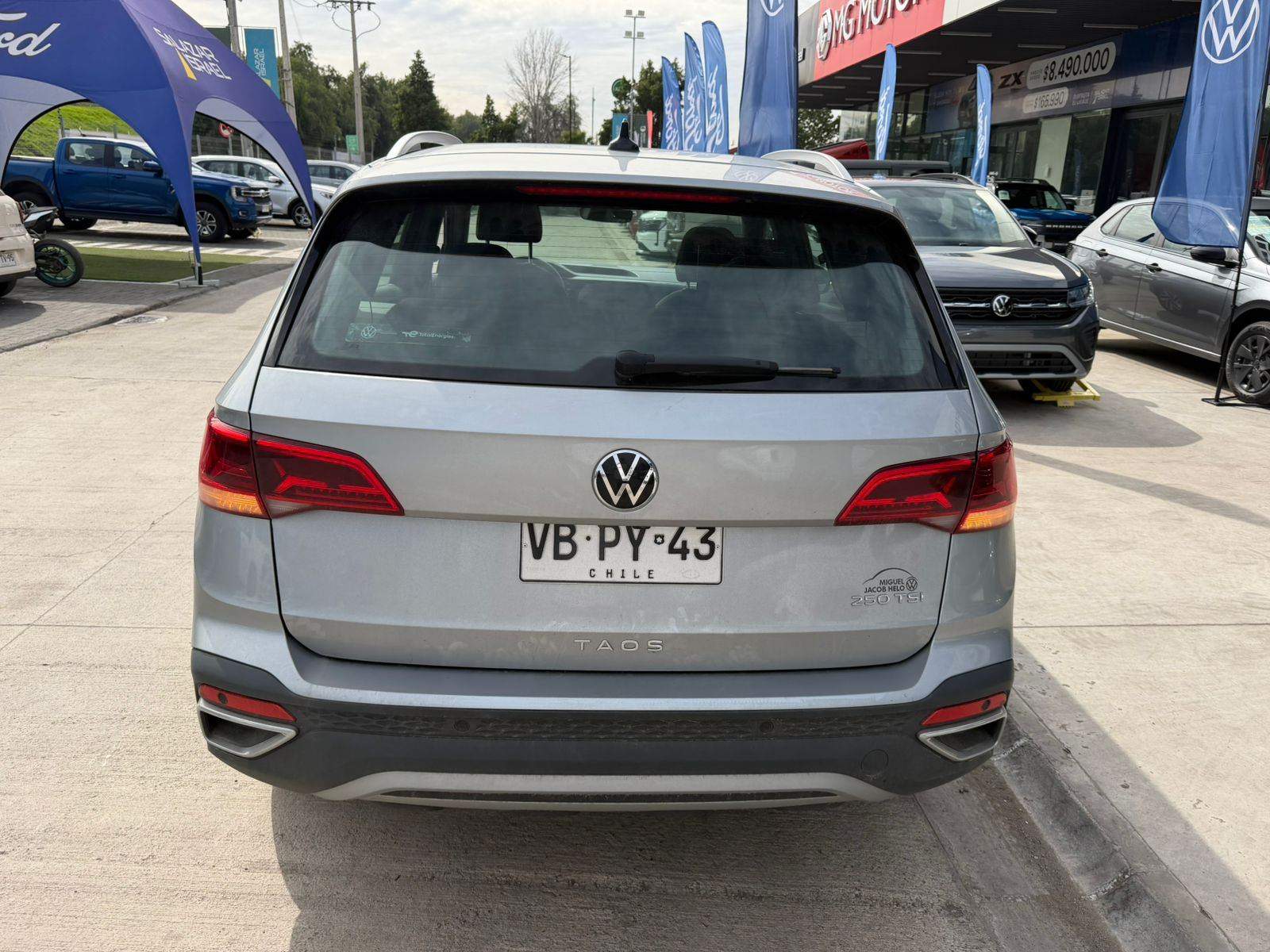 VOLKSWAGEN - 5