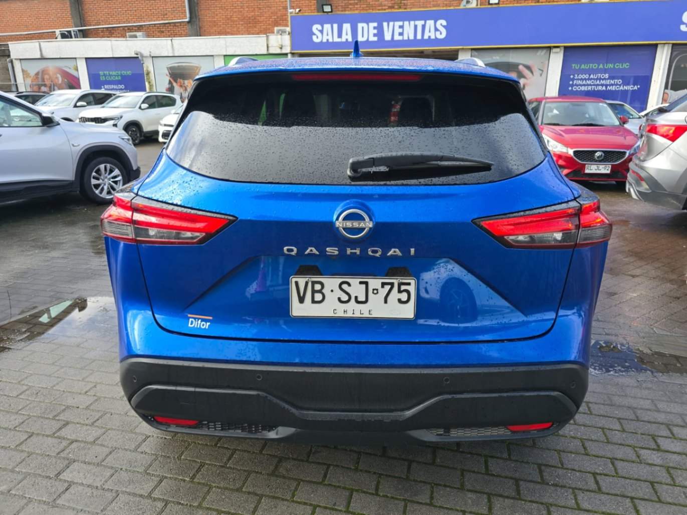 NISSAN - 5
