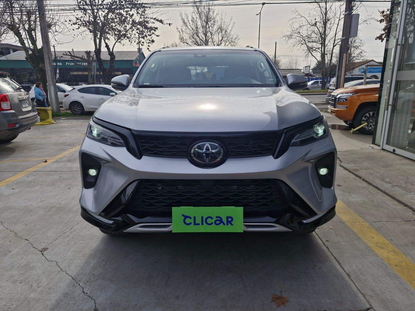TOYOTA - 1