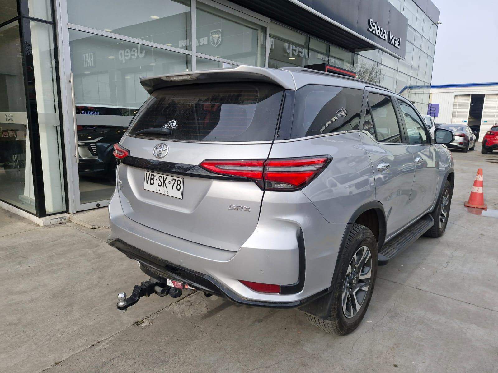 TOYOTA - 3