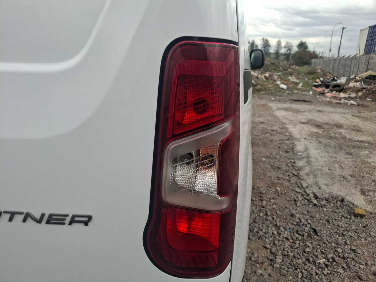 PEUGEOT - 6