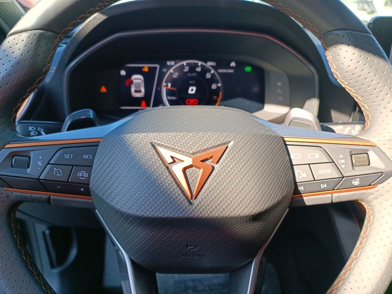 CUPRA - 27