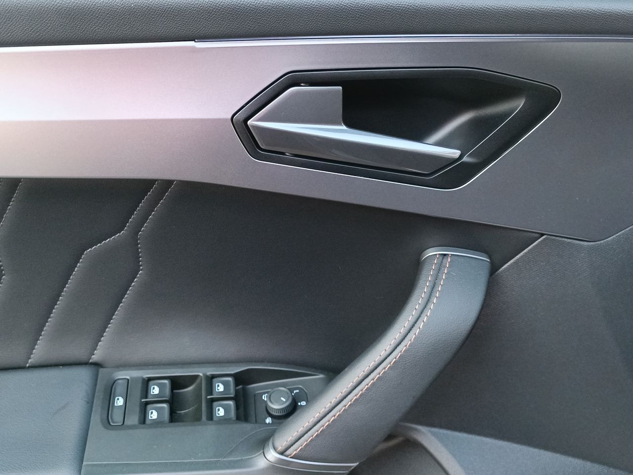 CUPRA - 23