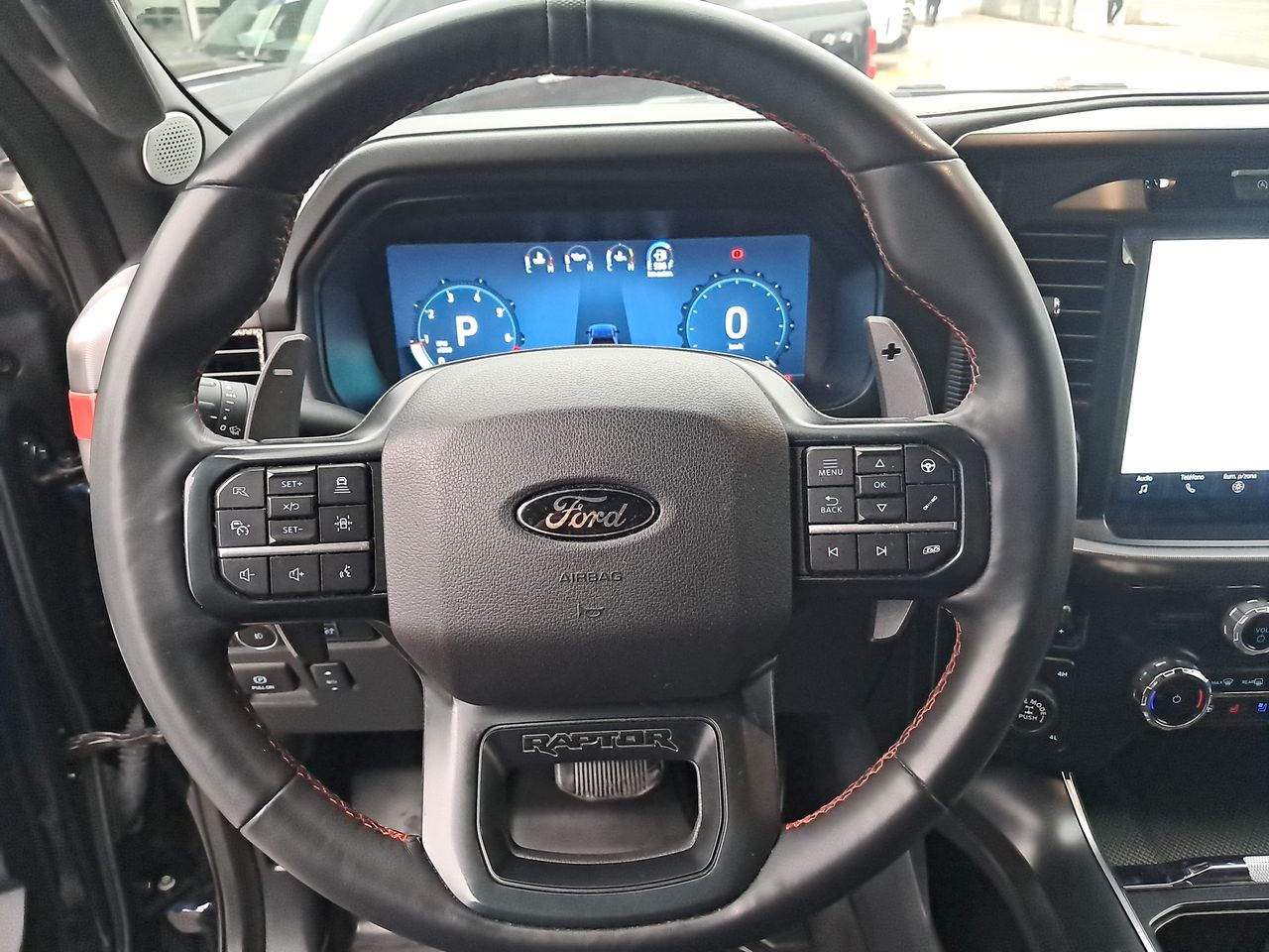 Ford F-150 Raptor — foto 25 de 34