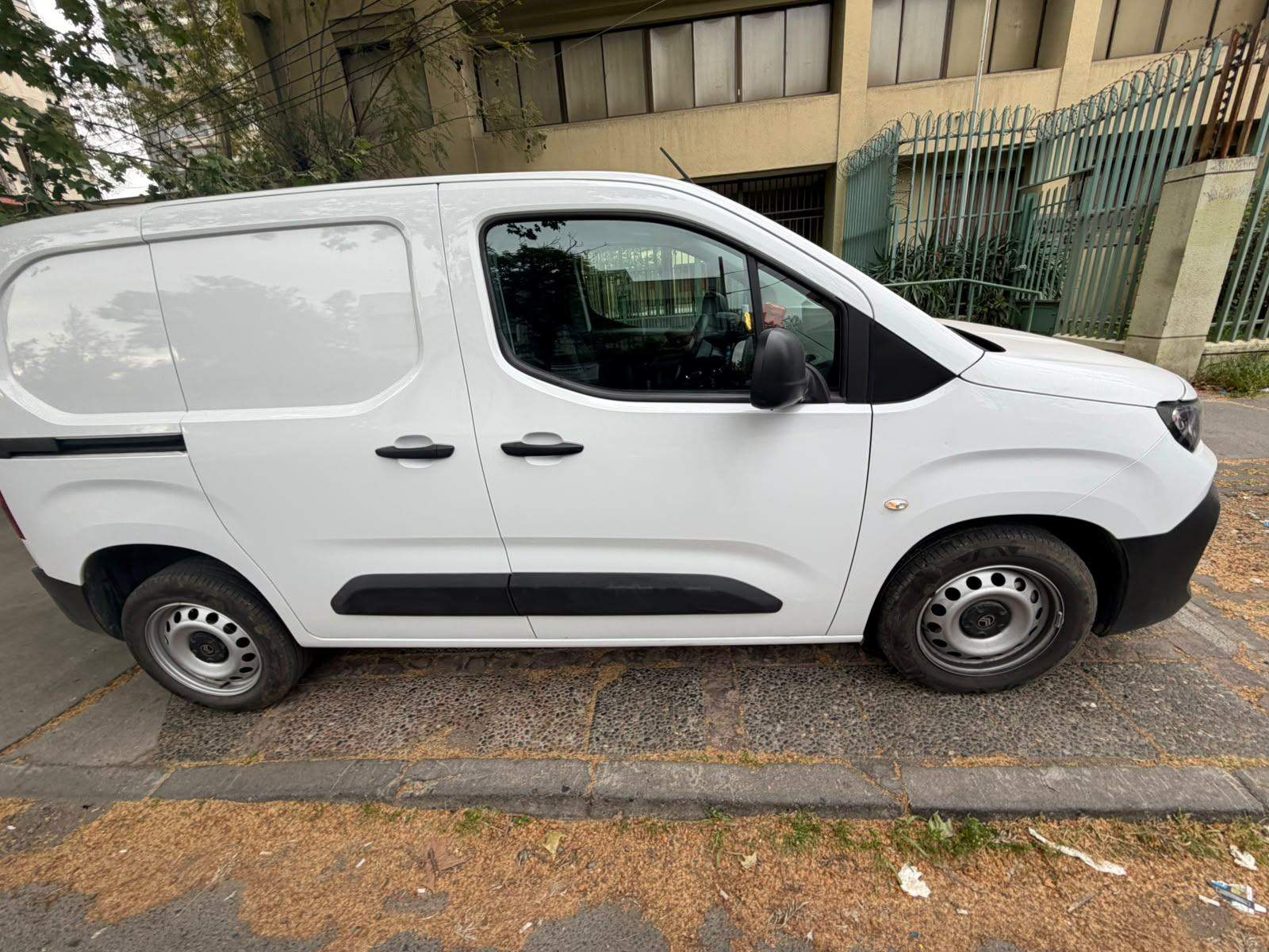 CITROEN - 3