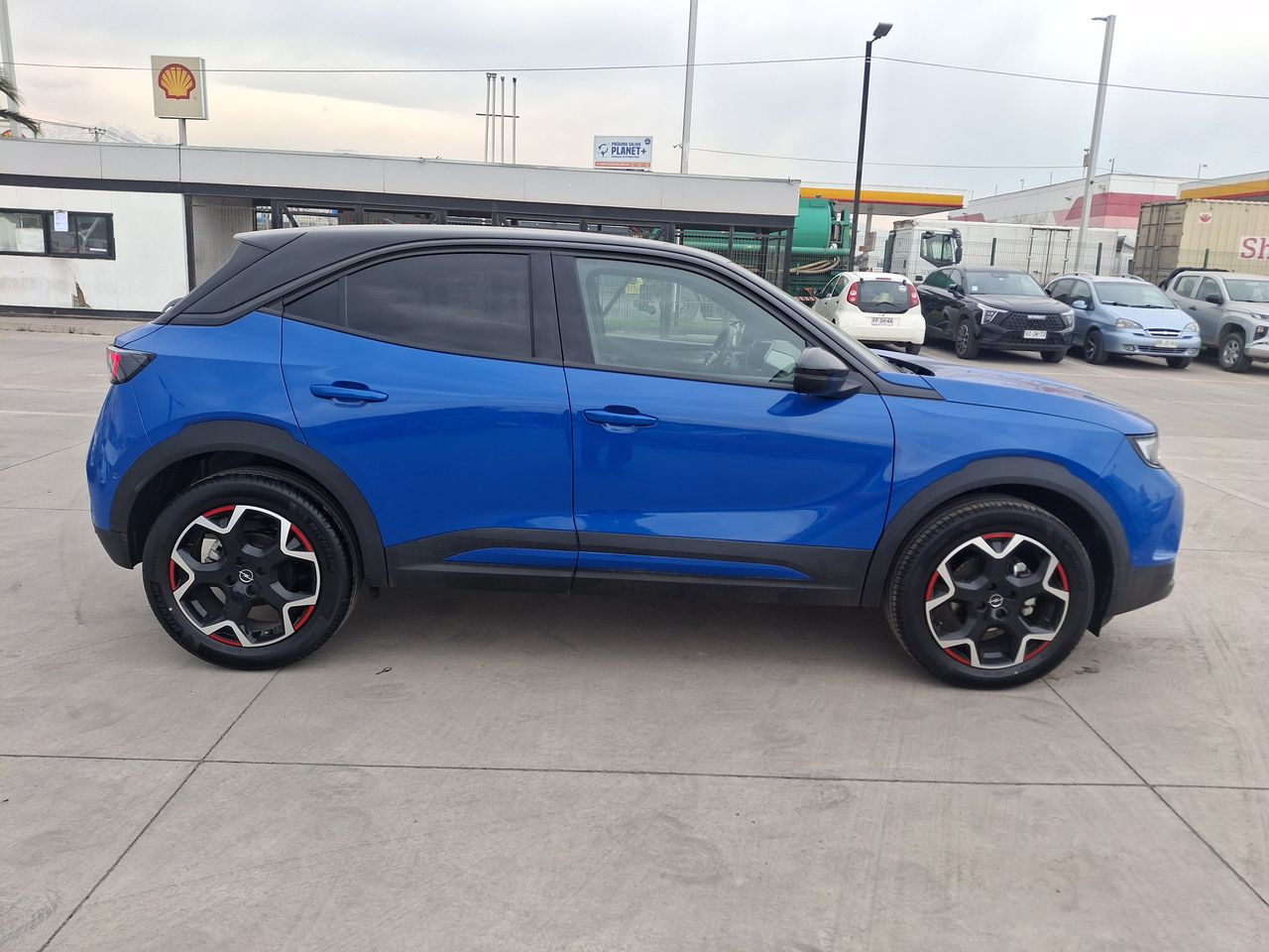 Opel Mokka — foto 9 de 31