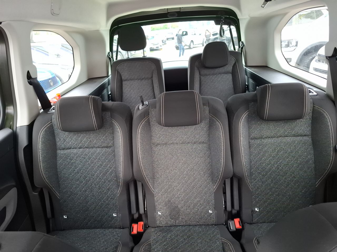 Mazda 6 — foto 21 de 24