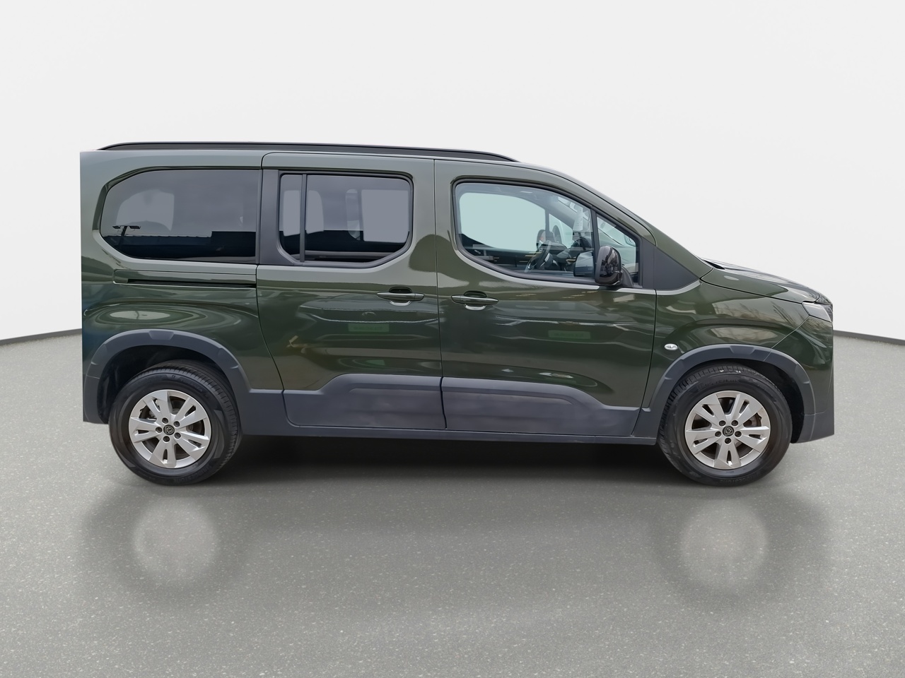 Peugeot Rifter — foto 9 de 32