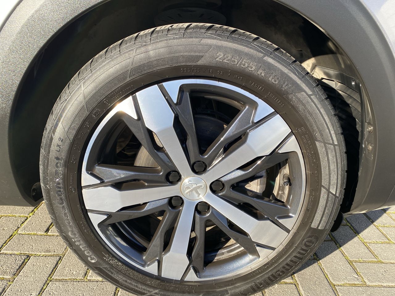 Peugeot 3008 — foto 18 de 35