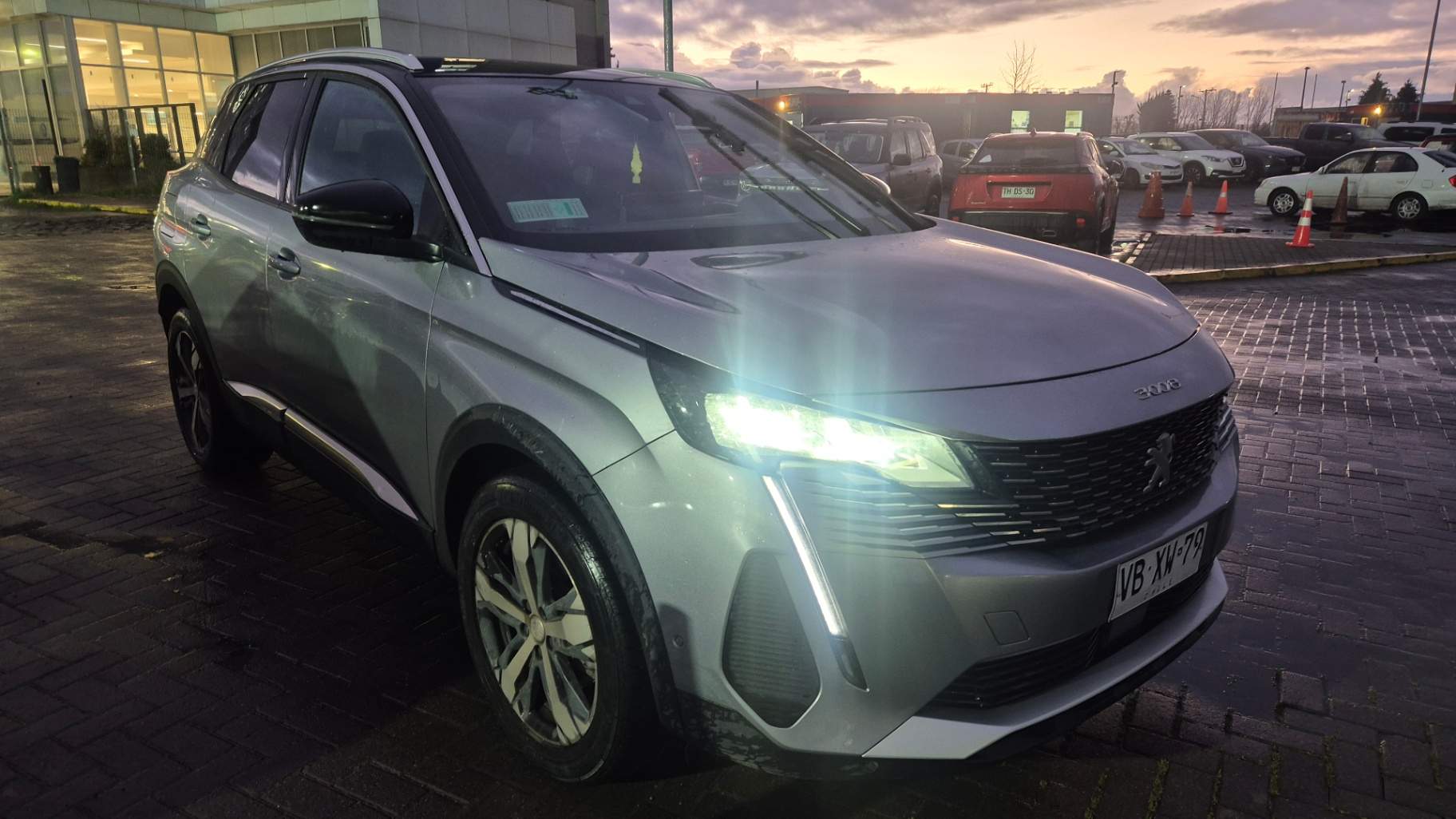 PEUGEOT