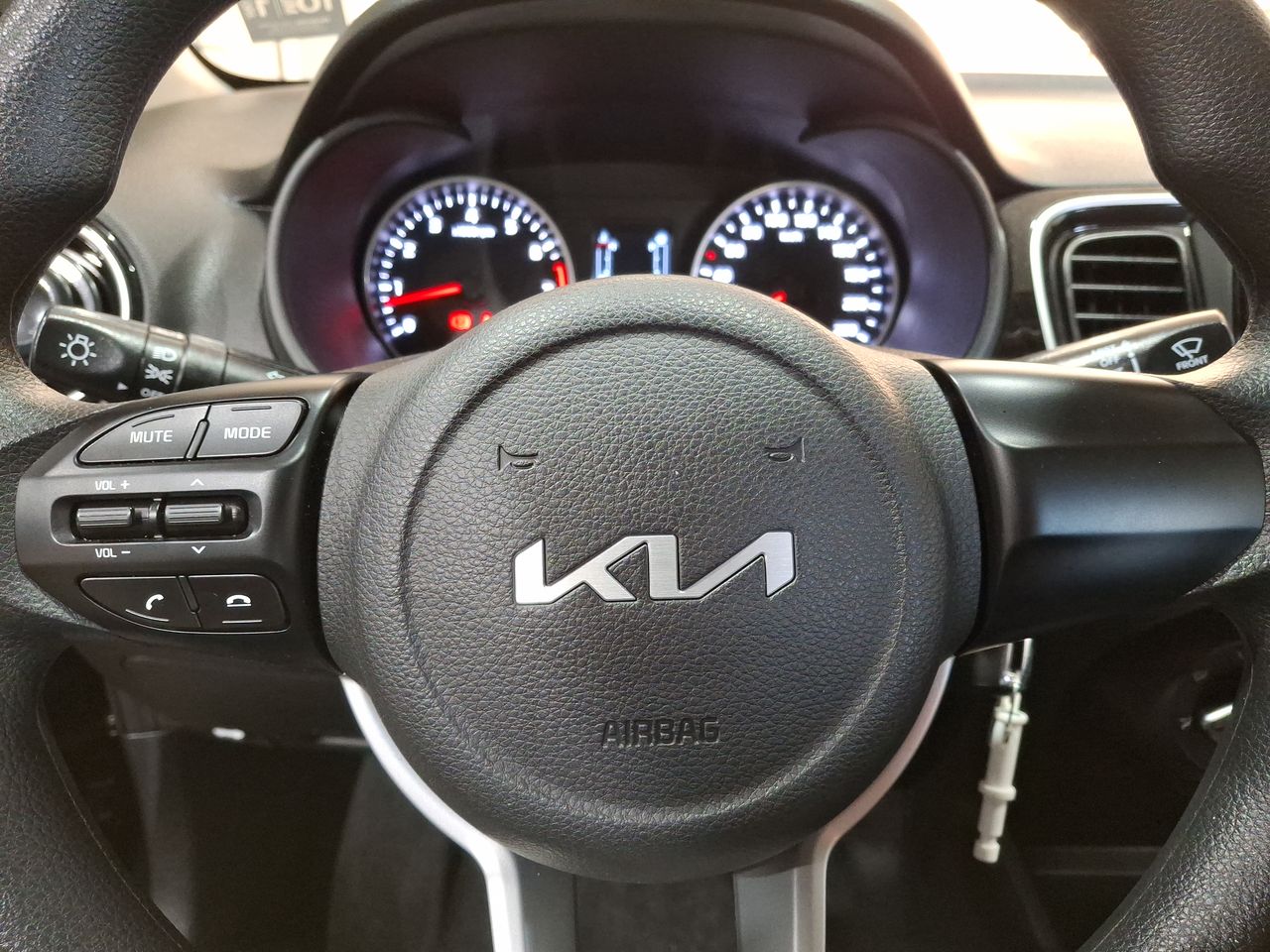 KIA - 21