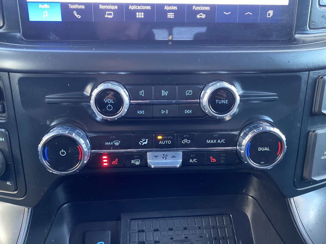 Ford F-150 — foto 31 de 35