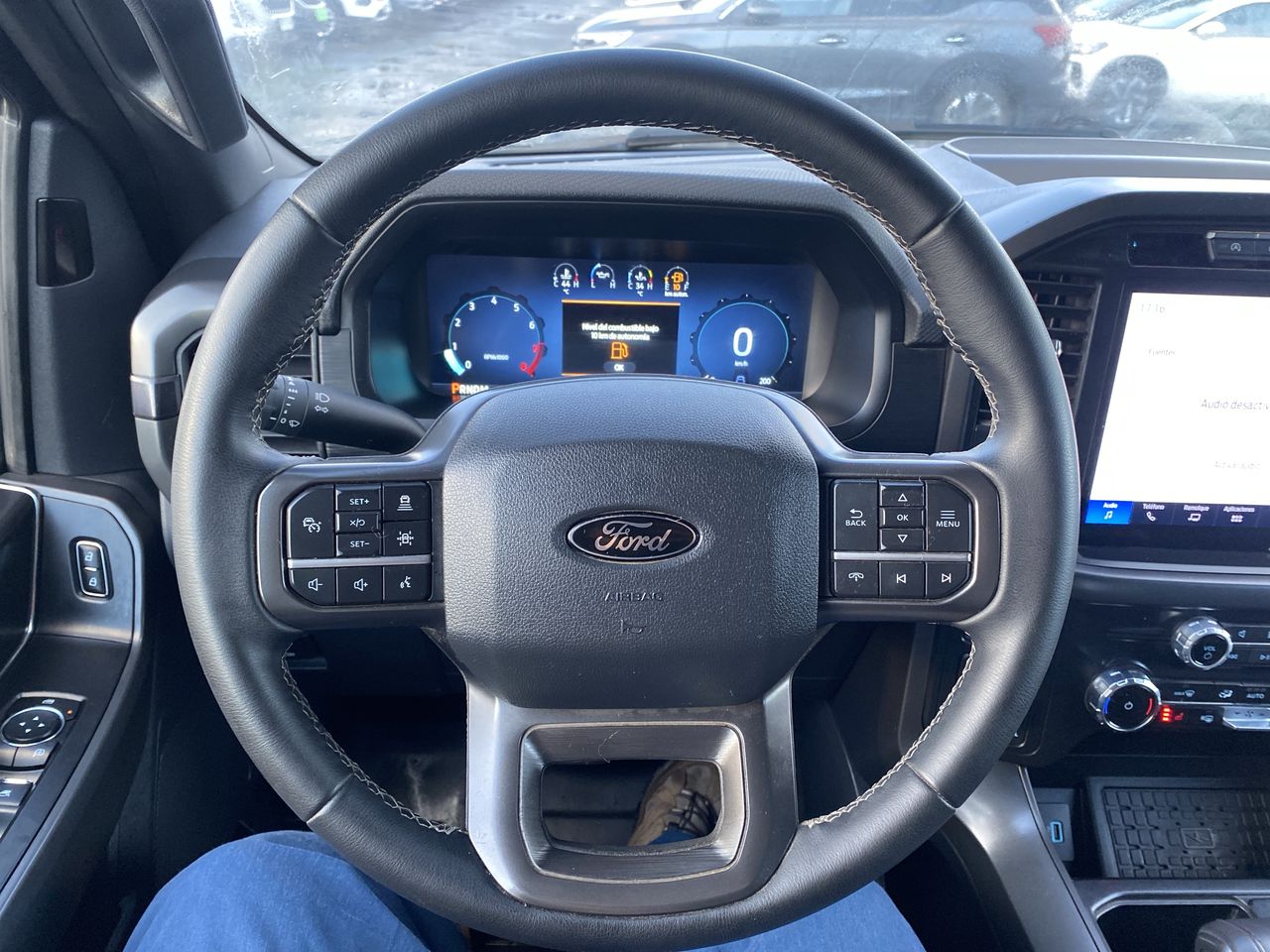 Ford F-150 — foto 26 de 35