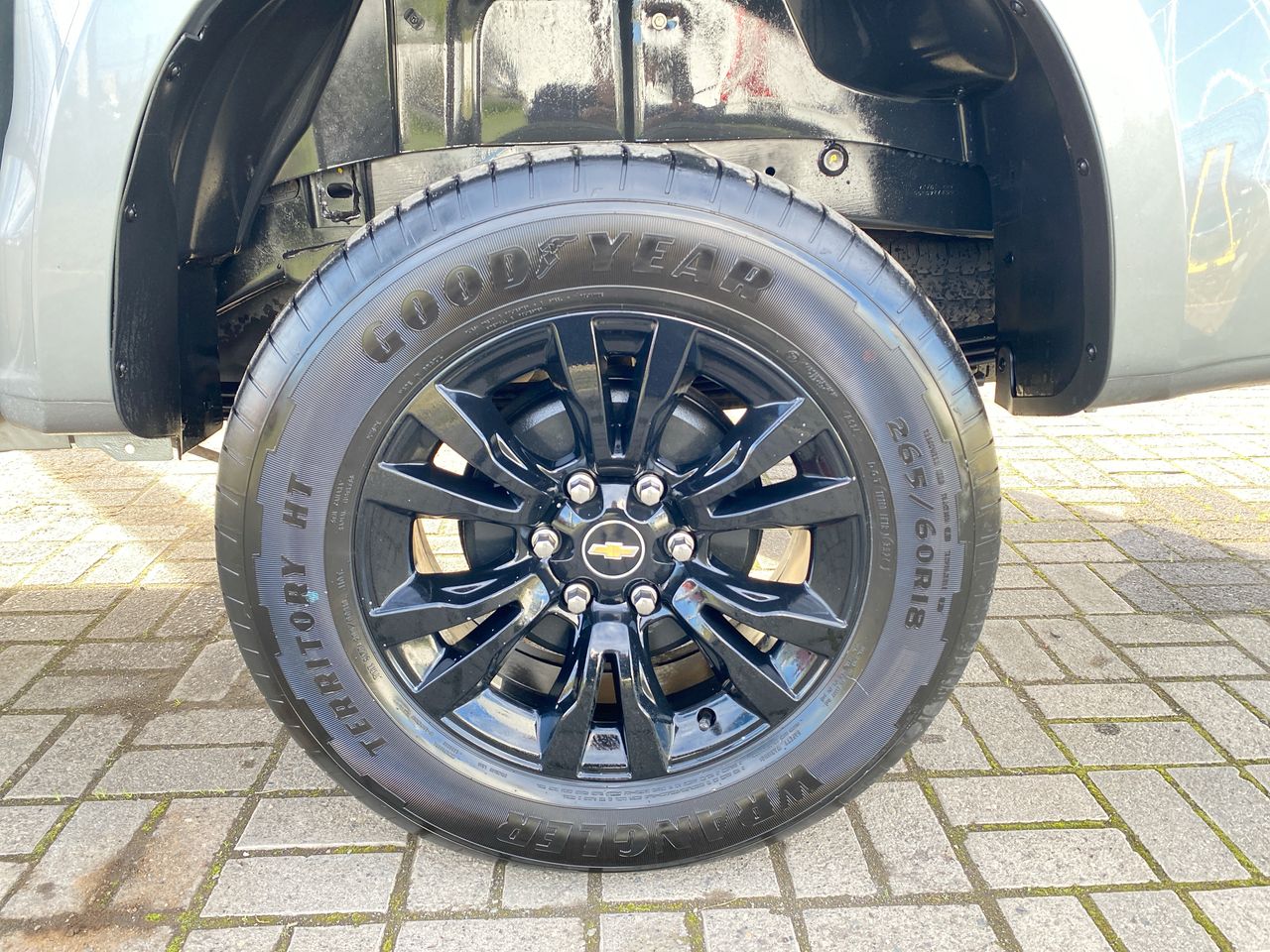 CHEVROLET - 17