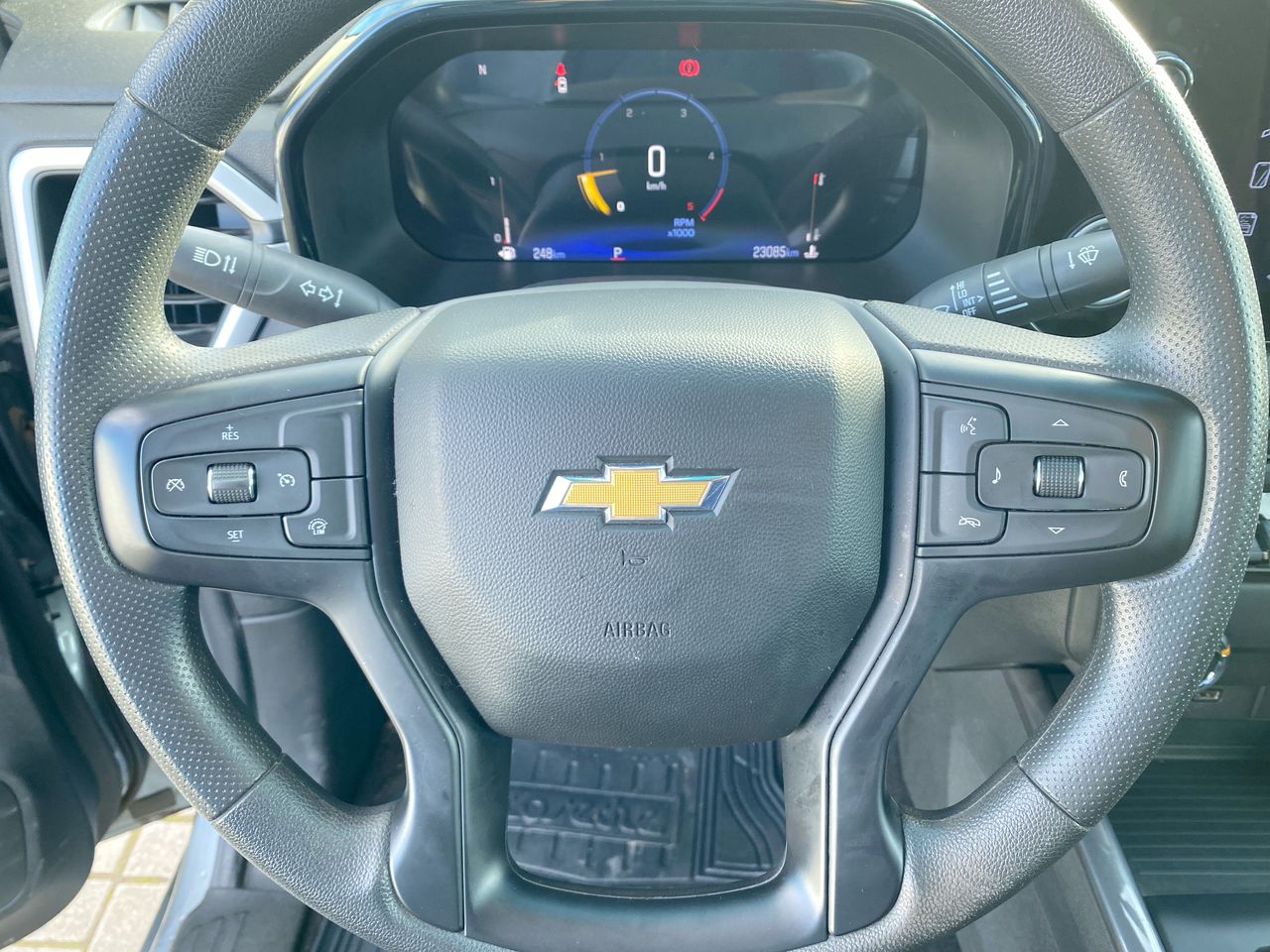 CHEVROLET - 27