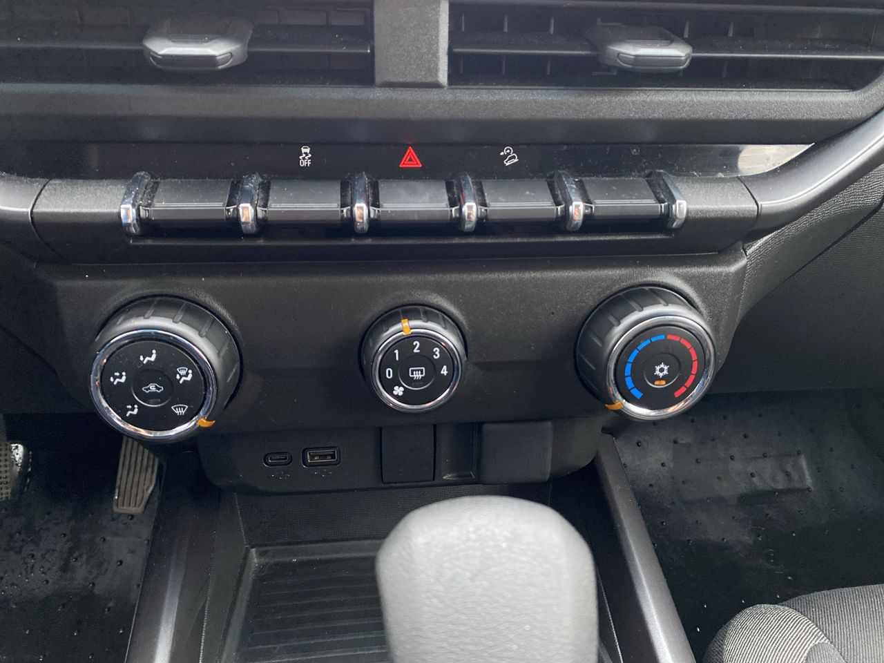 Chevrolet Colorado — foto 31 de 35