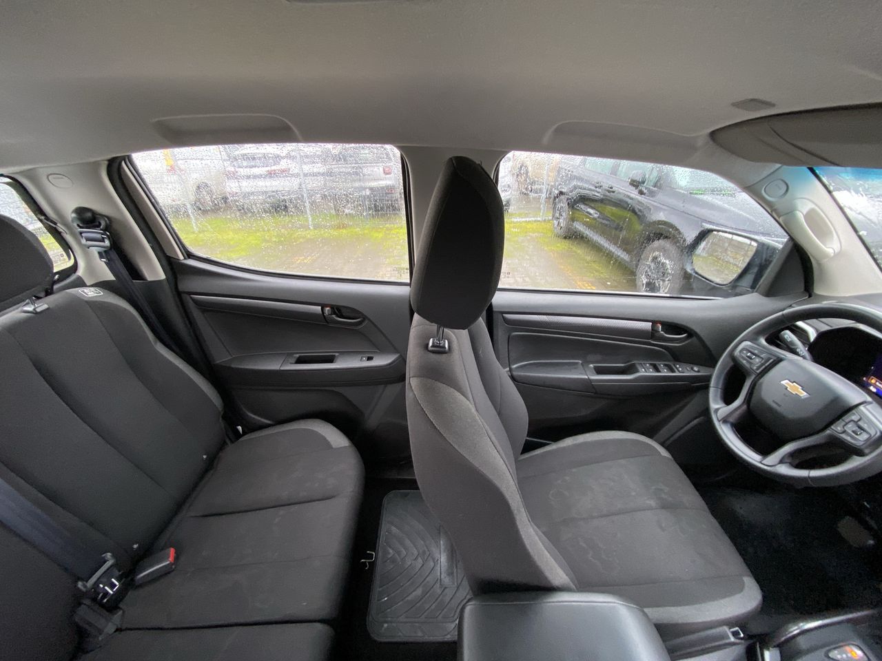 Chevrolet Colorado — foto 16 de 35