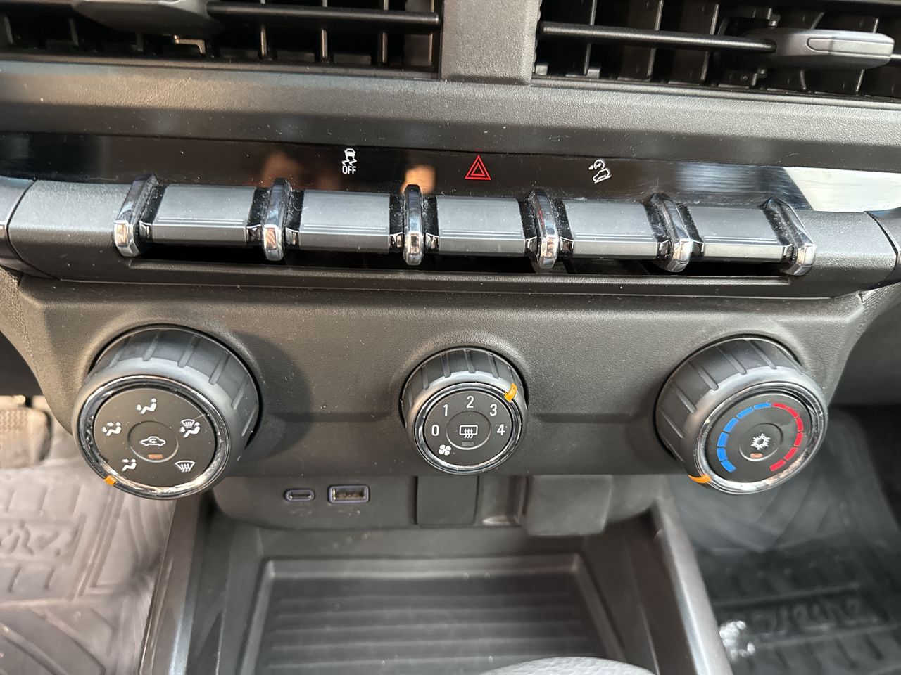 CHEVROLET - 22