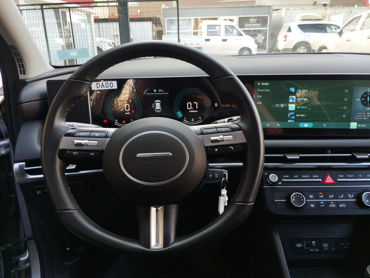 HYUNDAI - 24