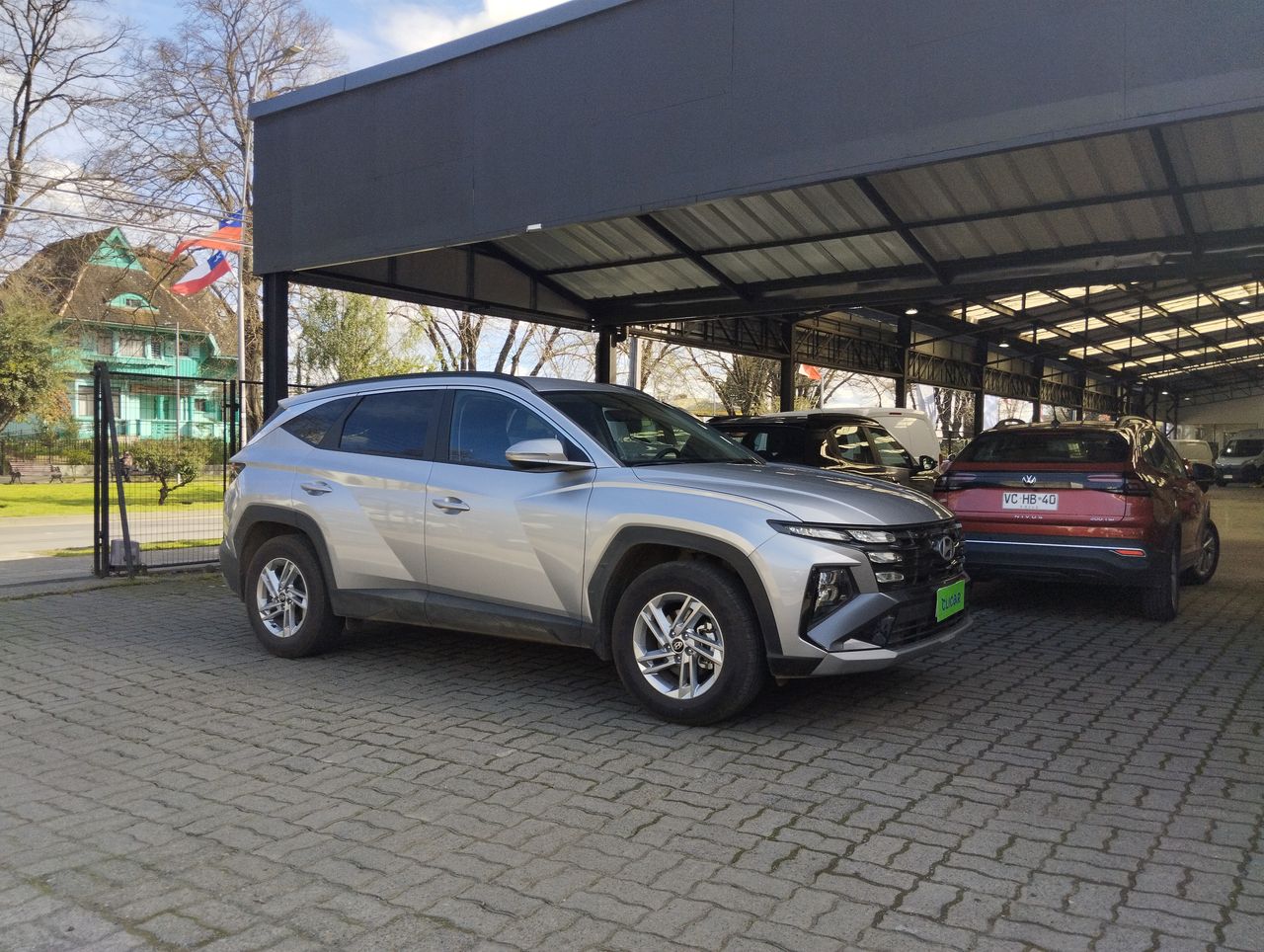 HYUNDAI - 3