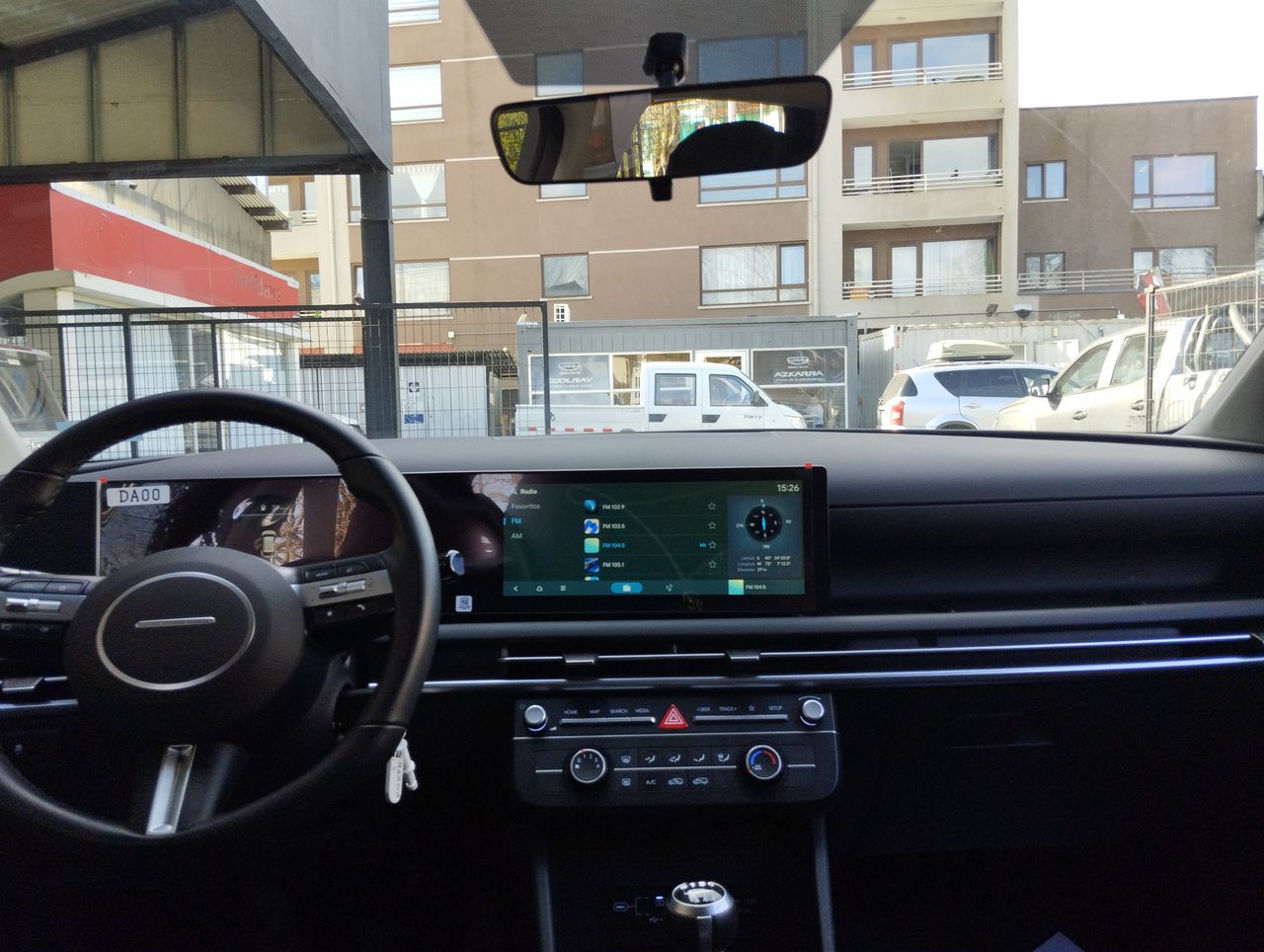 HYUNDAI - 9