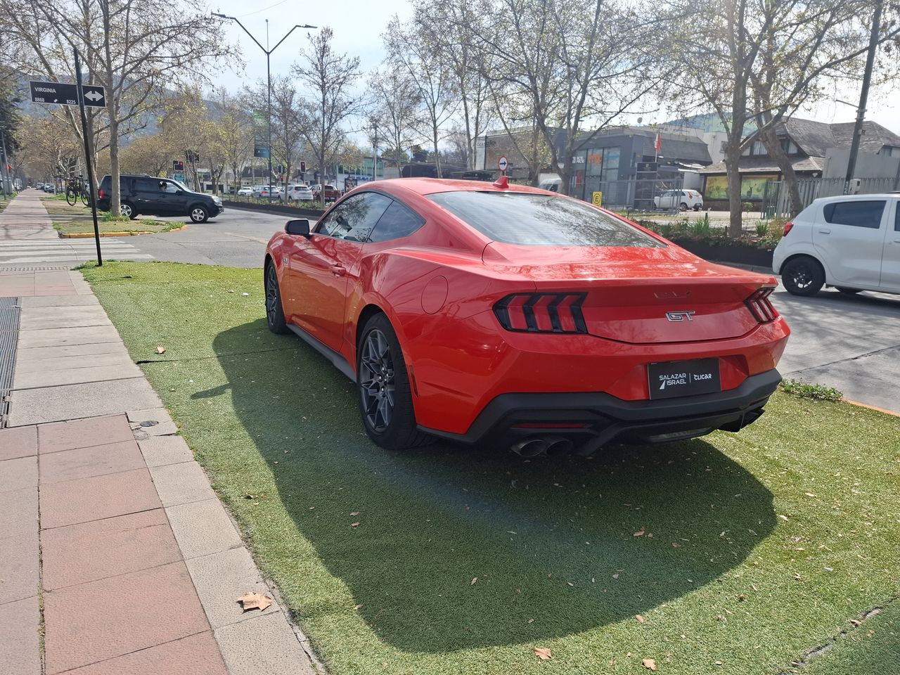 FORD - 4
