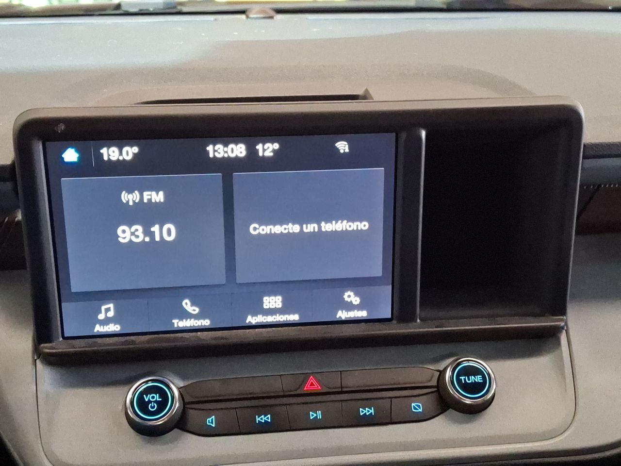 Ford Maverick — foto 28 de 35